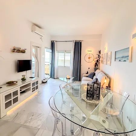 アパート Skol 438 Super One-bedroom With Sea Views
