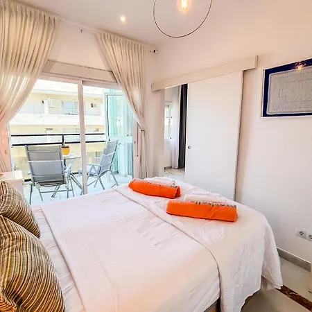 Skol 438 Super One-bedroom With Sea Views アパート *