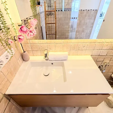 アパート Skol 438 Super One-bedroom With Sea Views マルベーリャ