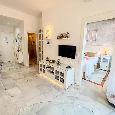 Skol 438 Super One-bedroom With Sea Views *