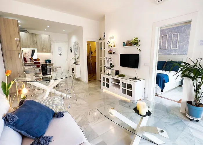 Skol 438 Super One-bedroom With Sea Views Lägenhet Marbella