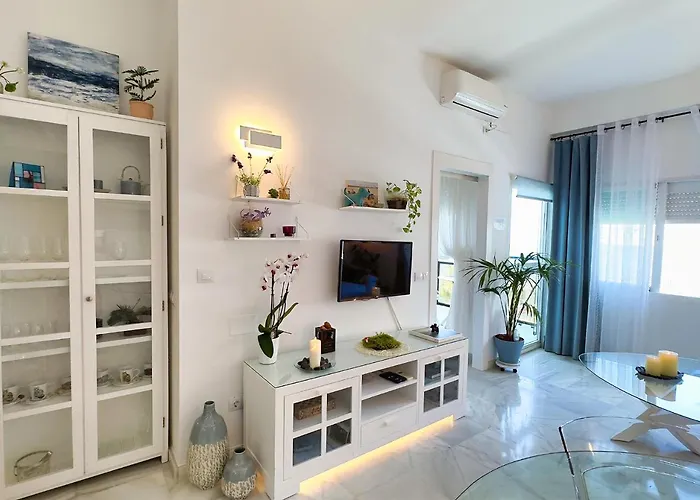 Skol 438 Super One-bedroom With Sea Views *