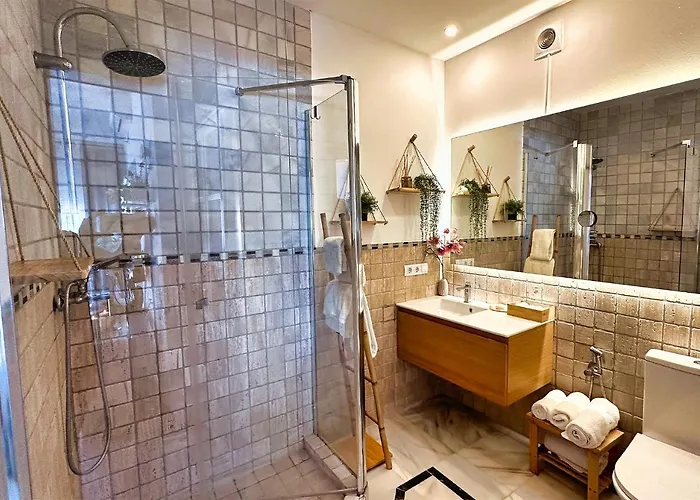 Skol 438 Super One-bedroom With Sea Views *