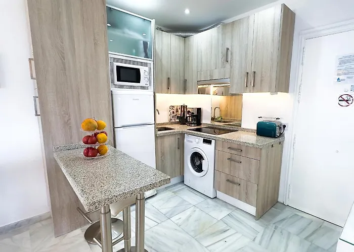 Skol 438 Super One-bedroom With Sea Views *