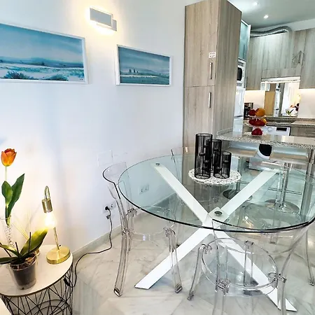 Skol 438 Super One-bedroom With Sea Views *