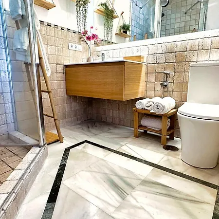 Skol 438 Super One-bedroom With Sea Views Marbella