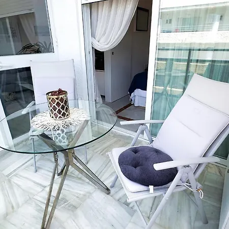 Апартаменты Skol 438 Super One-bedroom With Sea Views